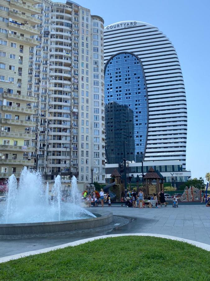 Roini Apartment Батуми Экстерьер фото
